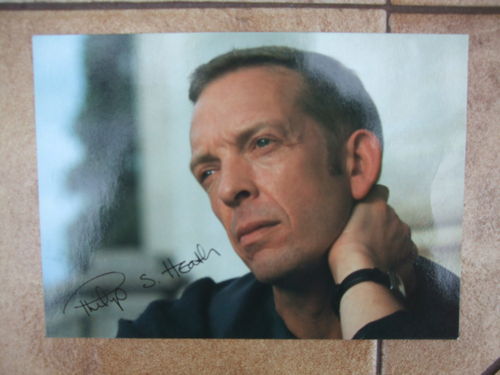 Короле́вский гамби́т. Куклы Philip Heath