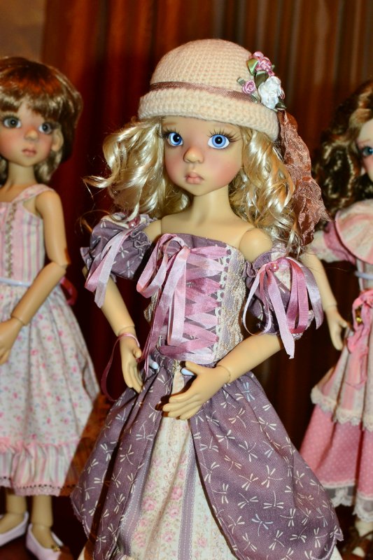 Платья для девчонок. Layla & Layla & Larissa Kaye Wiggs