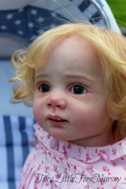 Красивая куколка реборн Эмма молд Fridolin Karola Wegerich