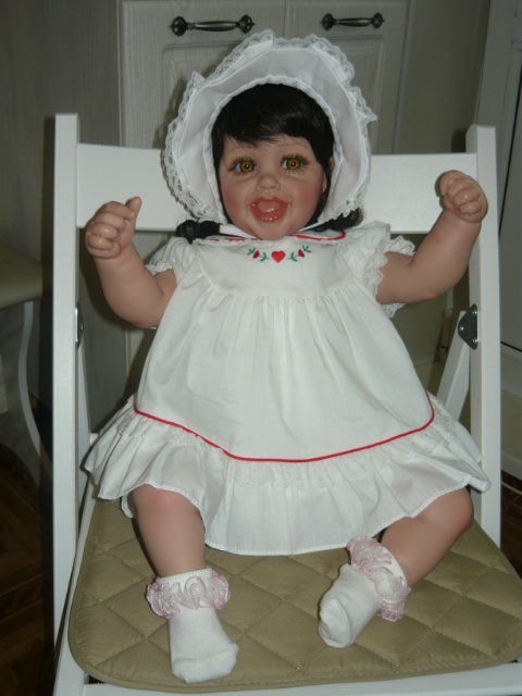 Хмурым пасмурным деньком — Куклы Fayzah Spanos (Файзах Спанос): винил и фарфор