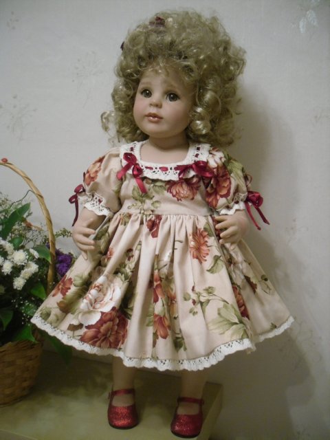 Платье для Катюшки — Одежда и обувь для кукол своими руками: фото