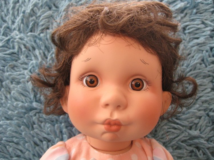 Куколка-конфетка Lee Middleton Hersey's Kisses