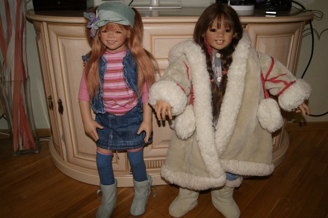 Margie и Ilai Annette Himstedt - девчушки хохотушки