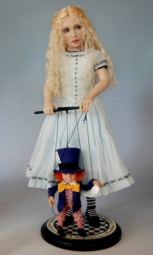 Королева Алиса на праздник зовет или Опять в Зазеркалье. Куклы Diane Keeler из цикла Alice in Wonderland