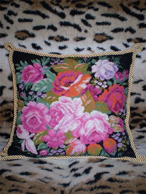 Моё увлечение - вышивание картин