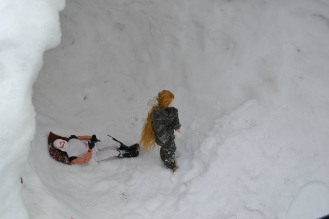 Почему Киншин не пришел... (action man and J-doll)