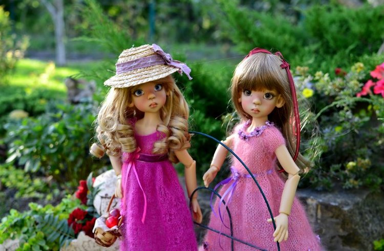 Хорошо летом в деревне. Layla & Layla Kaye Wiggs