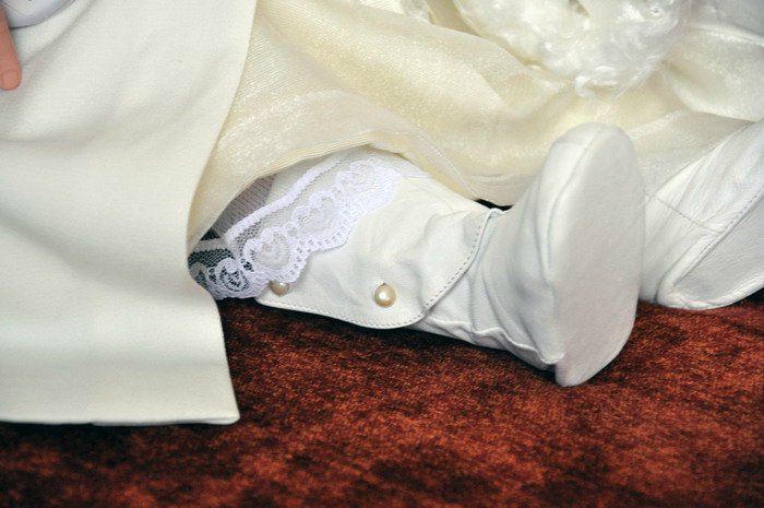 Middleton Doll: "Winter Splendor" из серии L'Innocence автор Ева Хеланд и кудряшка "С Днем Рождения, Тедди!"