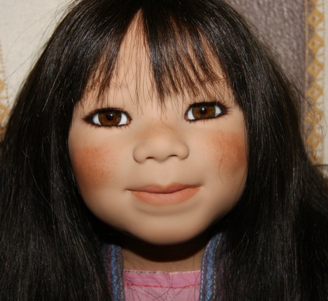 Kavita от Annette Himstedt - глаза смотрящие в душу