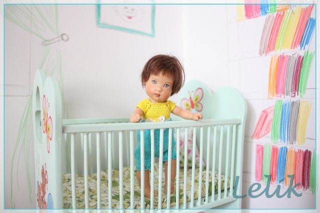 Кроватка для малышки, в масштабе 1:6 | Бэйбики Кроватка для малышки, в масштабе 1:6