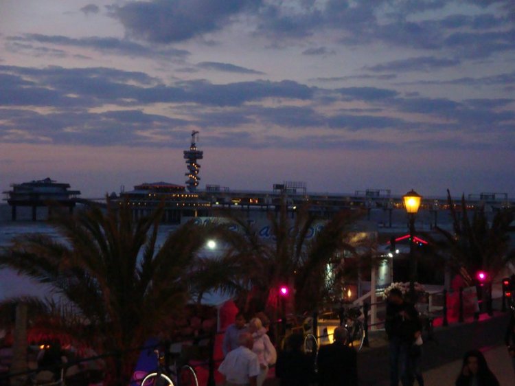 Путешествие по Схевенингену (Scheveningen, Holland)