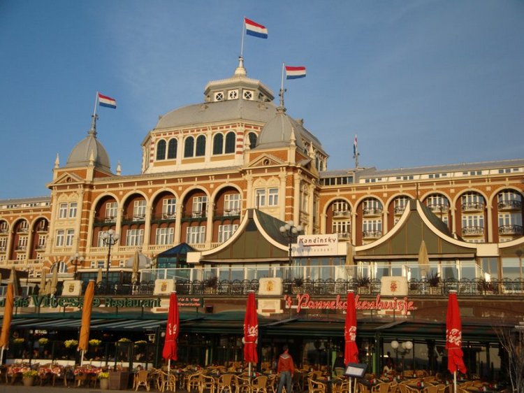 Путешествие по Схевенингену (Scheveningen, Holland)