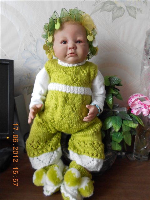 Моя новая вязалочка для малышки реборн