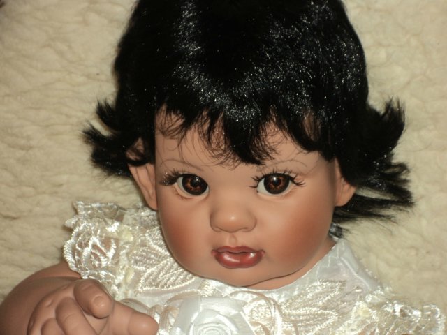 Кукла Little Beavy от FayZah Spanos