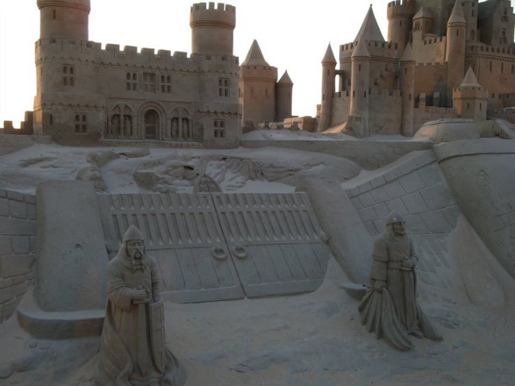 Замки из песка. Путешествие по Схевенингену (Scheveningen, Holland)