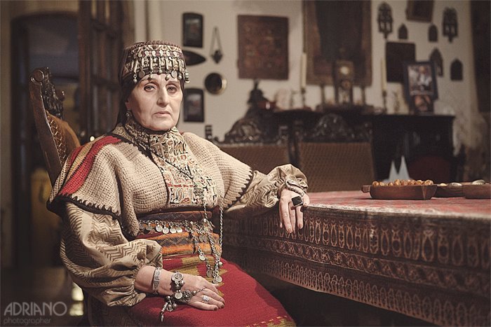 Женские лики Кавказа XIX в... Авторские куклы Джилли Чарльсон (Gillie Charlson dolls) | Бэйбики Женские лики Кавказа XIX в... Авторские куклы Джилли Чарльсон (Gillie Charlson dolls)