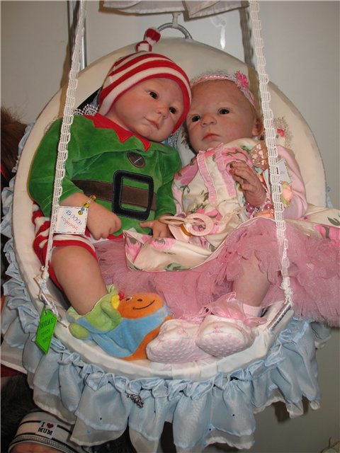 Куклы-реборн на весеннем Салоне кукол-2011 в Москве