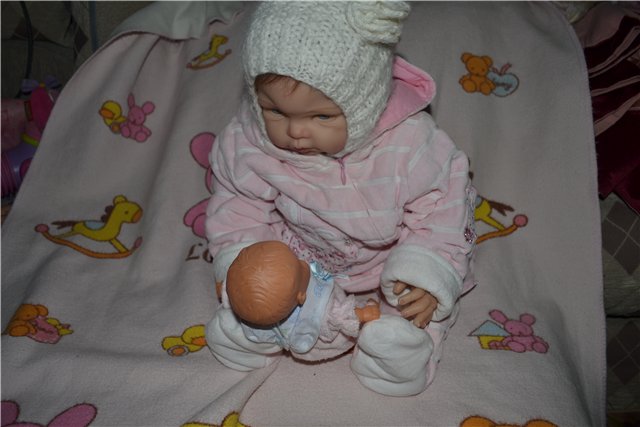 Мой маленький ребёнок София. «Together for the Cause» от Elly Knoops (фото 5)