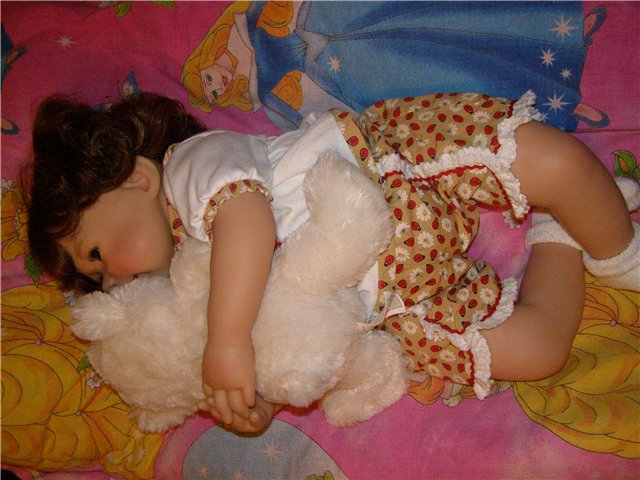 Она все таки успела!!! Коллекционная кукла Kira Monika Levening (фото 9)