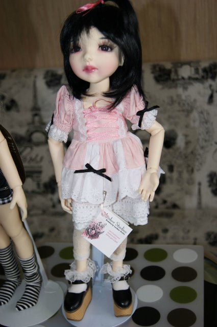 Lotus Kim Lasher и Miki Kaye Wiggs - теплая встреча двух сестриц (фото 10)