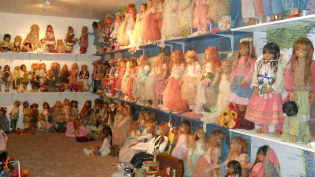 Уникальная коллекция кукол из Техассa - продолжение