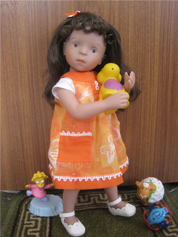 Куколки с рисованными глазками – Элли (Элен от Звернадзе) и Тата (Кати Круз)