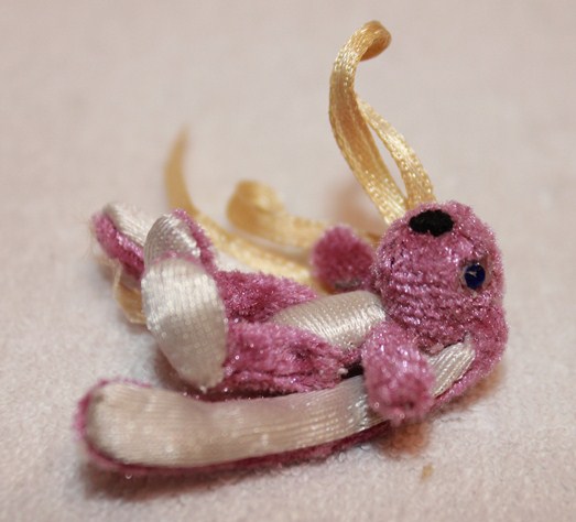 Сиреневая зайка, или как взять маму в заложники