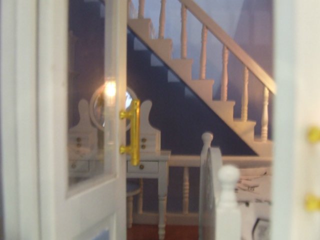 Коттедж для маленькой аристократки или дом своими руками для БЖД-малышей