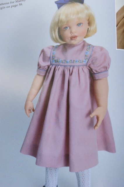 Книга Розмари Ионкер, Rosemarie Ionker - платья для кукол своими руками (фото 6)