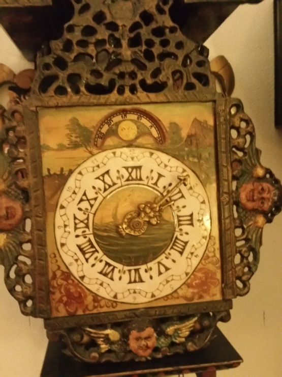 Старинные часы еще идут. Коллекция старинных часов - часть вторая