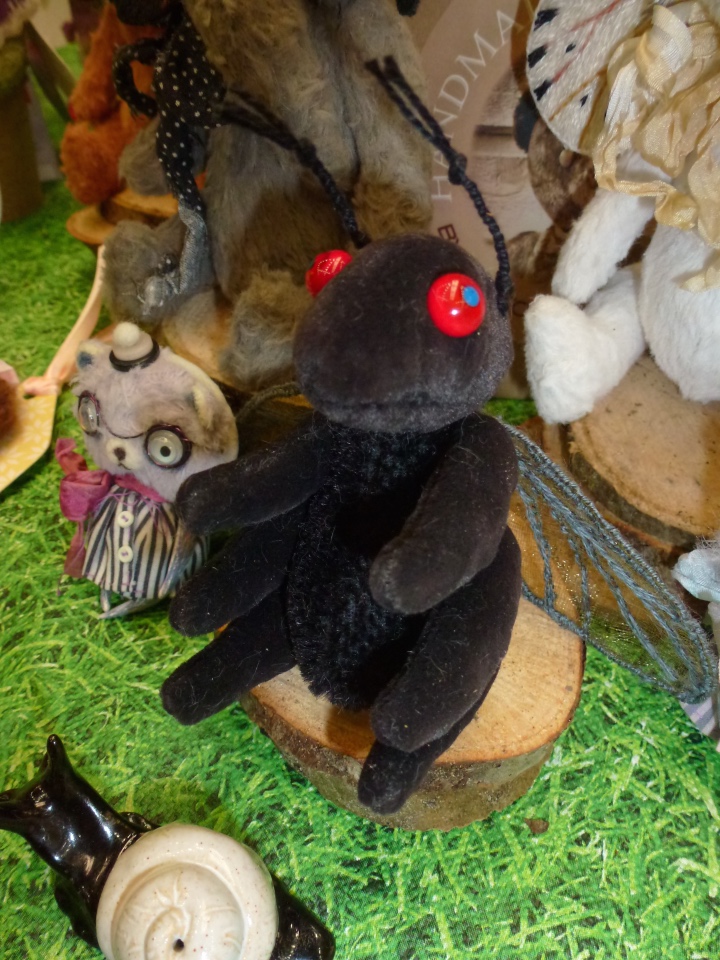 Зверюшки на балу. Тишинка 2017