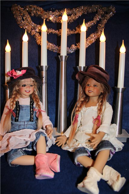 Новый год у Пуки и Лиллеморе от Annette Himstedt