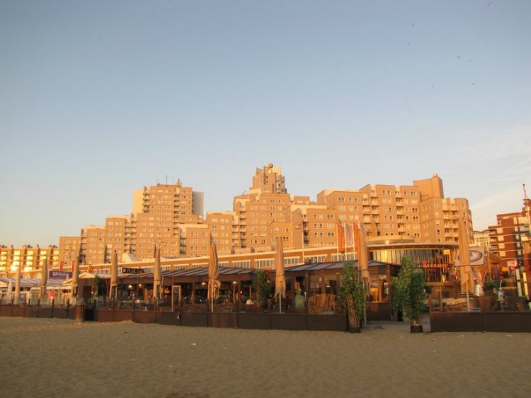 Замки из песка. Путешествие по Схевенингену (Scheveningen, Holland)