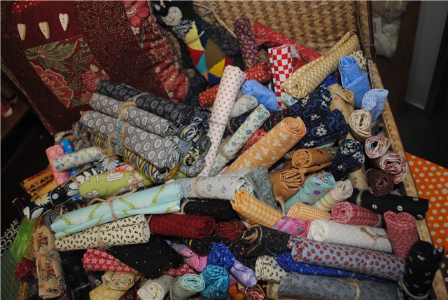 Выставка на Тишинке "Атмосфера творчества". Октябрь 2014. Бусинка к бусинке - получаются бусики! Кружево для антикварных