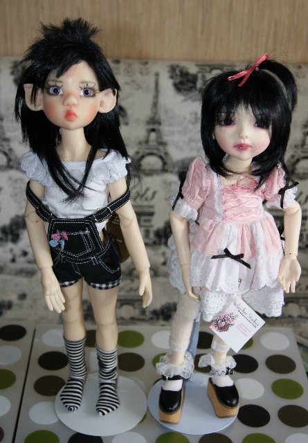 Lotus Kim Lasher и Miki Kaye Wiggs - теплая встреча двух сестриц (фото 4)