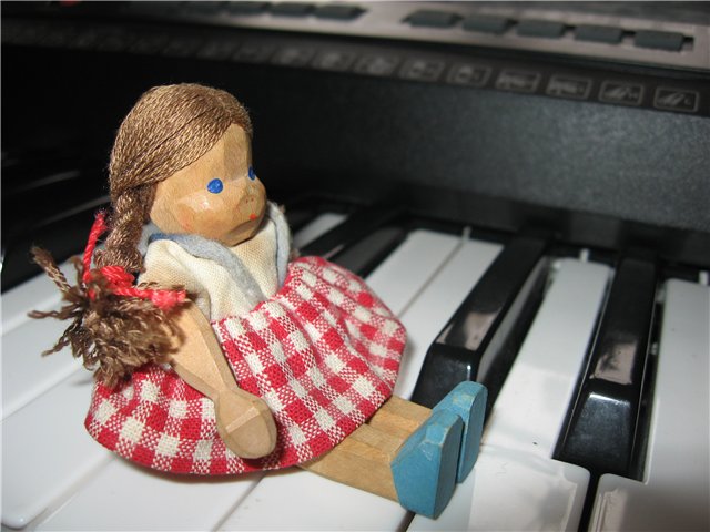 Куклы из дерева по семейной традиции Lotte Sievers-Hahn dolls, Лотты Сиверс-Хан (фото 5)