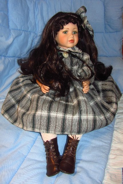 Глаза зеленые меня очаровали