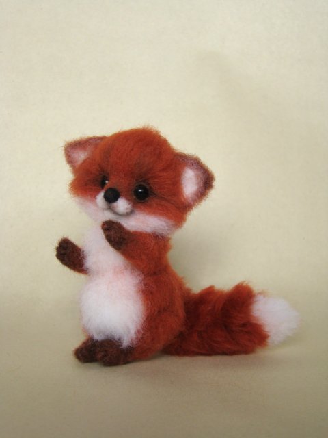 Лисёнок. Авторская игрушка валянием Ольги Чернухо (фото 4)