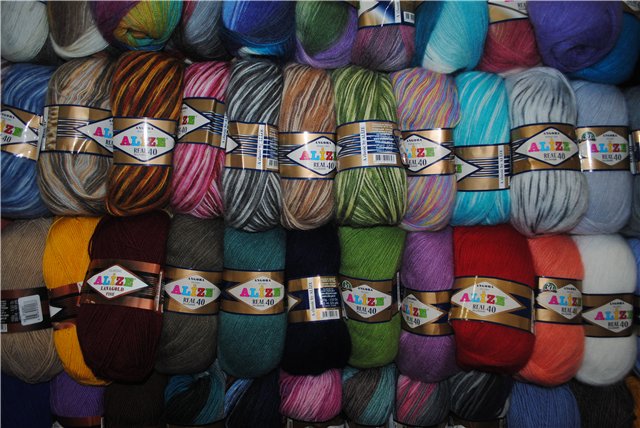 Выставка на Тишинке "Атмосфера творчества". Октябрь 2014. Пройдемся по первому этажу выставки