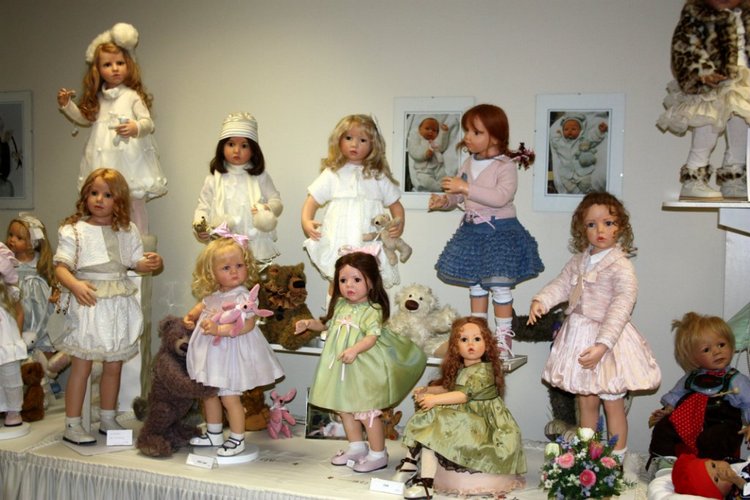 Летняя встреча коллекционеров в магазине Гюнзел, Голландия. Часть первая. Любителям Вихтелей посвящается