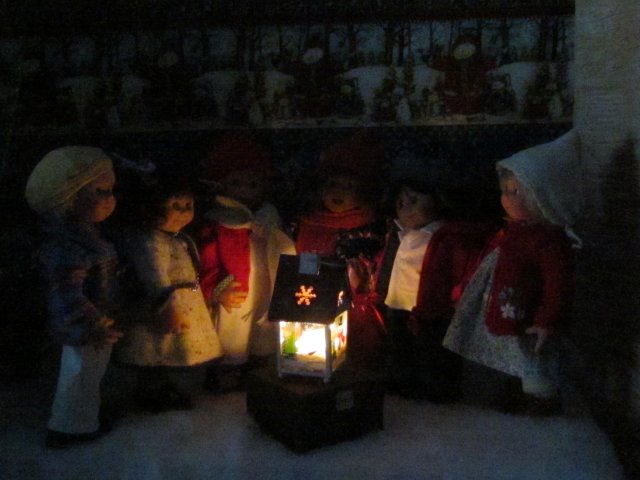 Новый год в семейке вихтелей. Куклы от Rosemarie Muller | Бэйбики Новый год в семейке вихтелей. Куклы от Rosemarie Muller