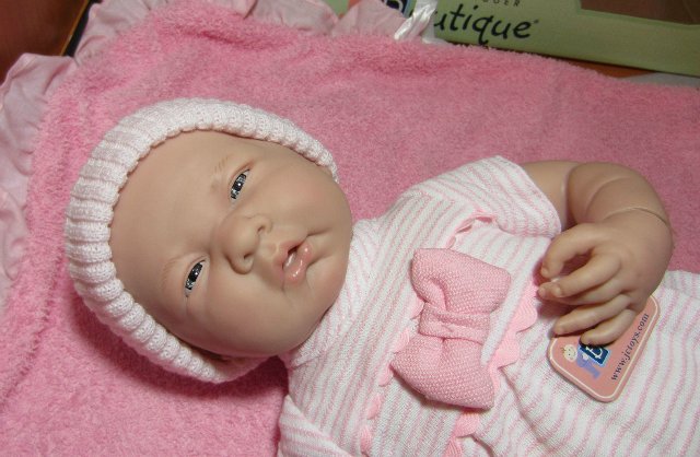 Куколка с мягконабивным телом от Berenguer (фото 3)