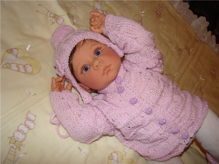 Вязалочки для Булочки. Peek-a-Boo от Ли Миддлтон