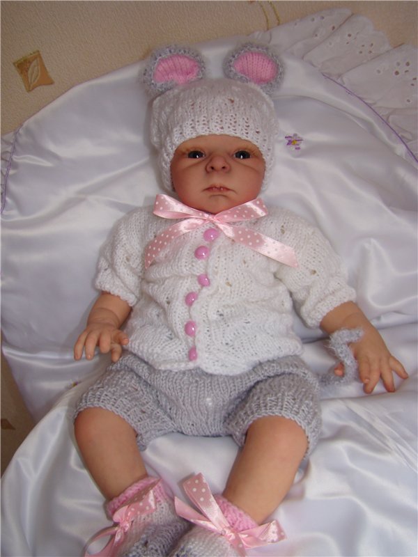 Моя "Мышка". Вязанный наряд для куклы-реборн Эмми (Сэмми А.Stoete) (фото 3)