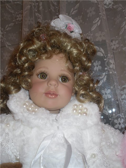 Шубка для Катюшки и ещё немножко...кой чего