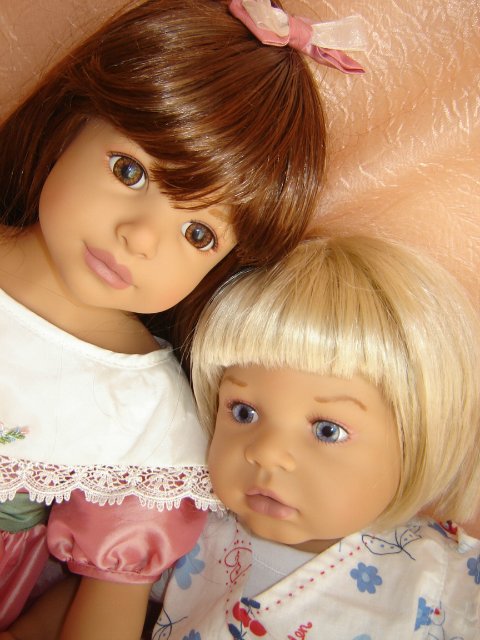 Куклы, воспитывающие девочек (It's me doll) от Family Company doll