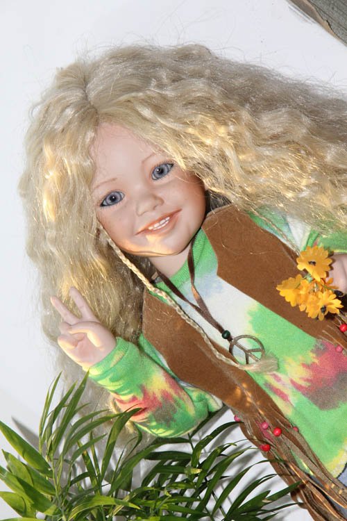 Danbury Mint dolls. Hippie Harmony от Nancy Leslie