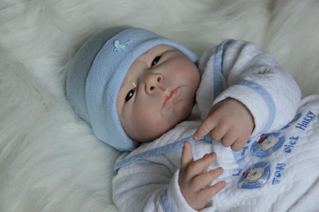 Ноэльчик... очень серьезный малыш... Куколка реборн Вишни Виктории