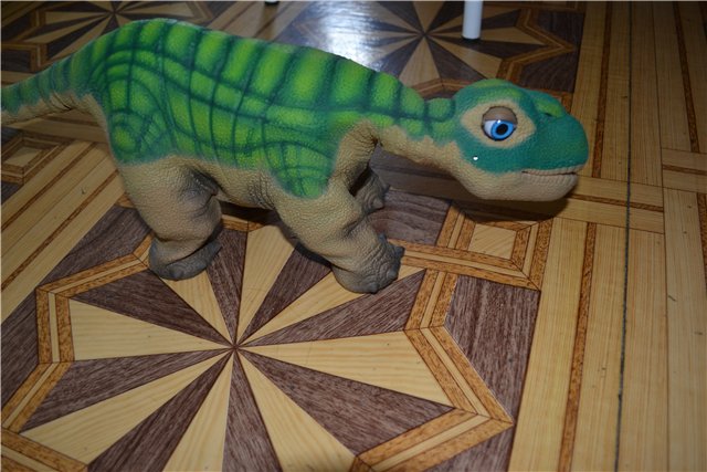Любопытный динозаврик PLEO (фото 8)