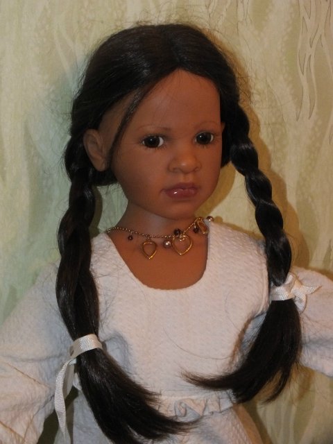 Прекрасная смугяночка Габриэлла от Elissa Glassgold